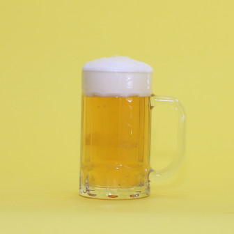 ビールと混ぜれば【レモンビール】　フルーティーで飲みやすいっカクテル！